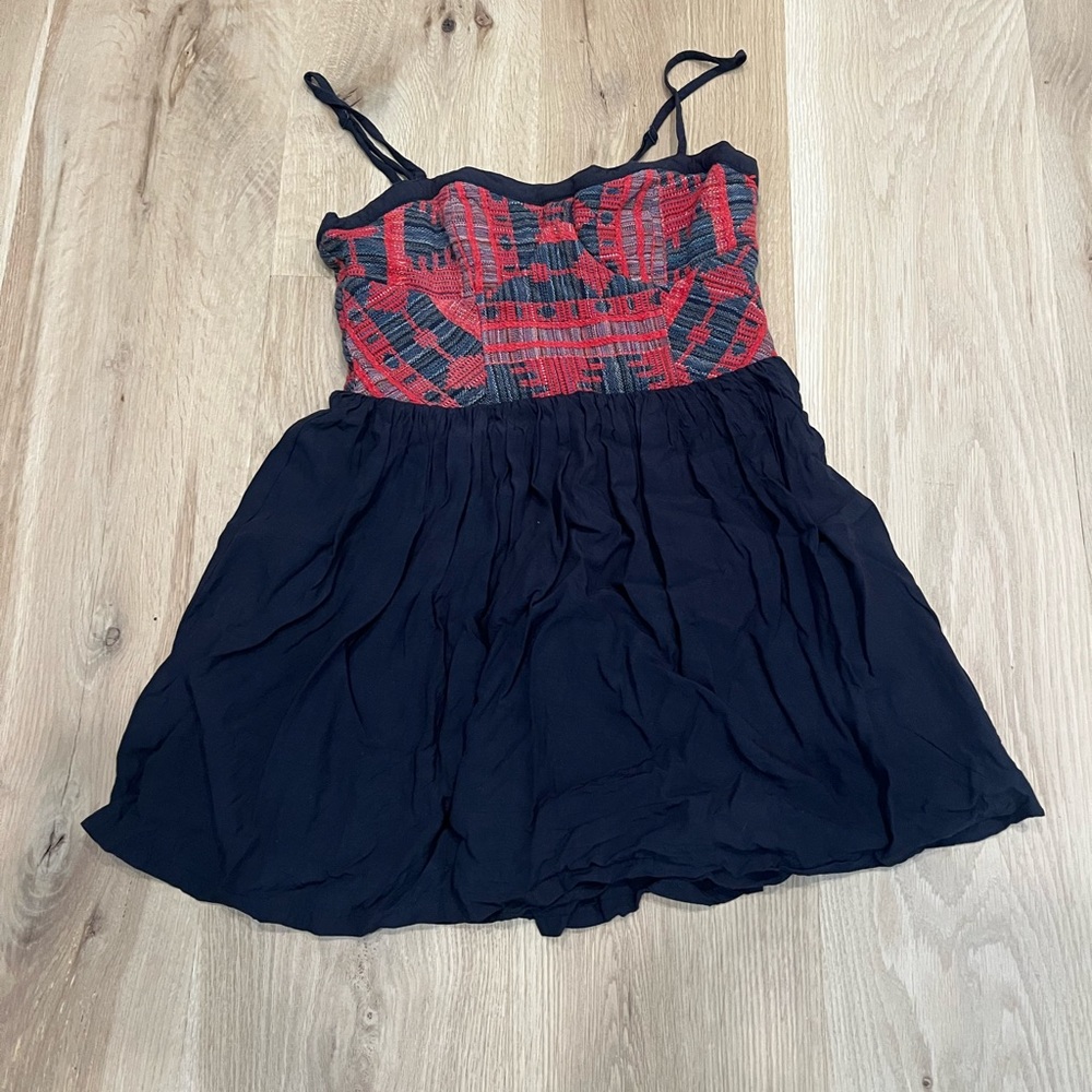 Urban Outfitters Navy and Red Spaghetti Adjustable Strap Sundress size 6